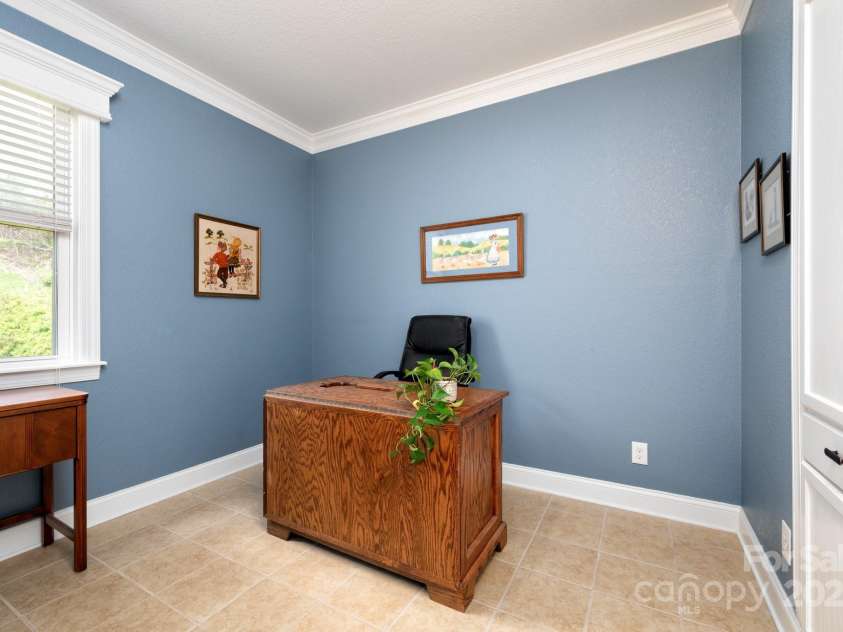 85 Laurel Cove Road, Candler, NC 28715.  MLS# CAR4251695, YatesRealty ID 10564. Small Office or Craft Room on Upper Level