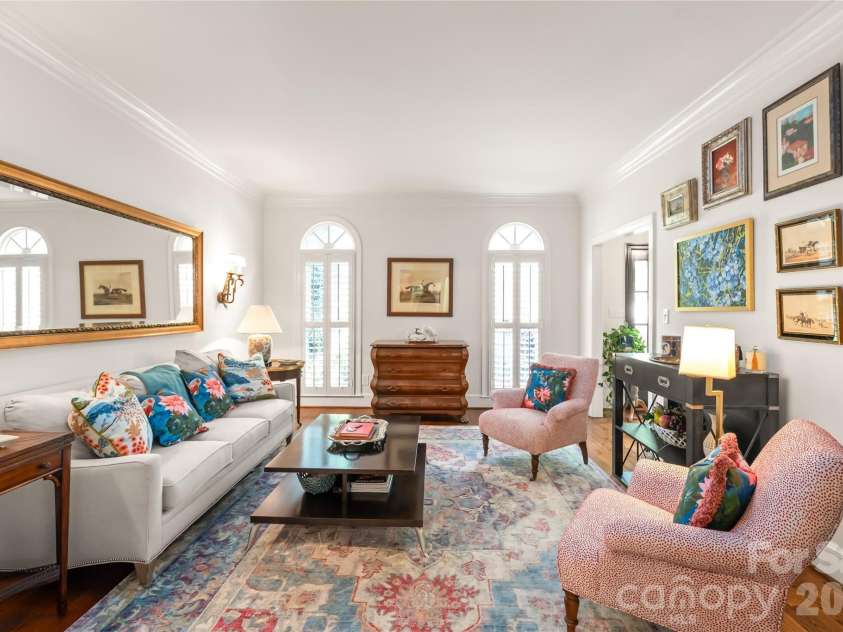 9631 Logan Court, Charlotte, NC 28210.  MLS# CAR4367124, YatesRealty ID 10565. 