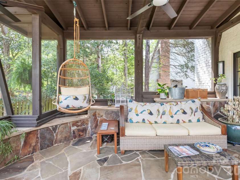 9631 Logan Court, Charlotte, NC 28210.  MLS# CAR4367124, YatesRealty ID 10565. 