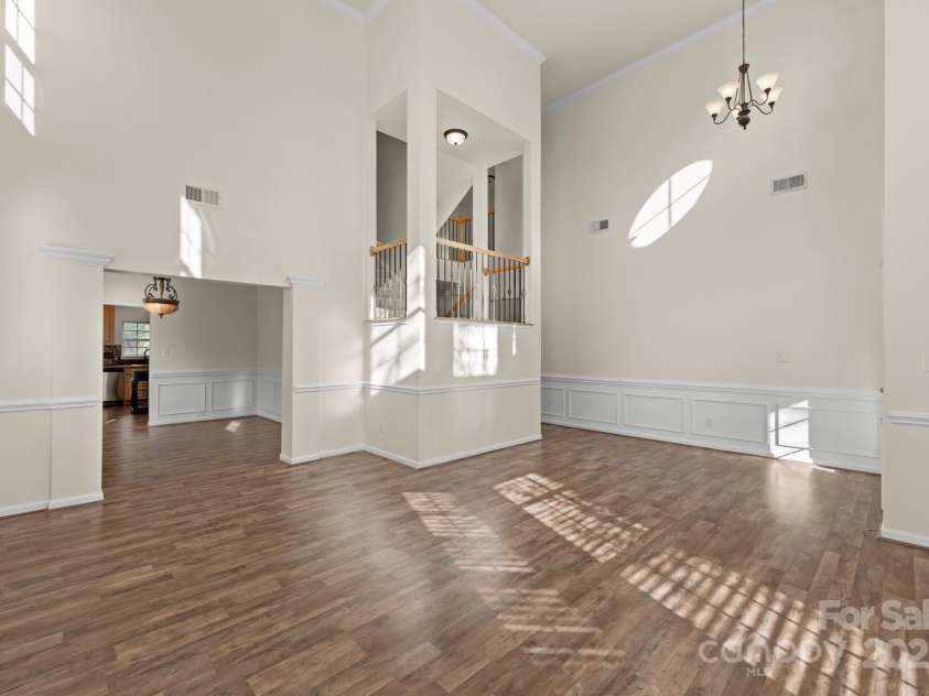 15814 Herring Gull Way, Charlotte, NC 28278.  MLS# CAR4243108, YatesRealty ID 10566. 