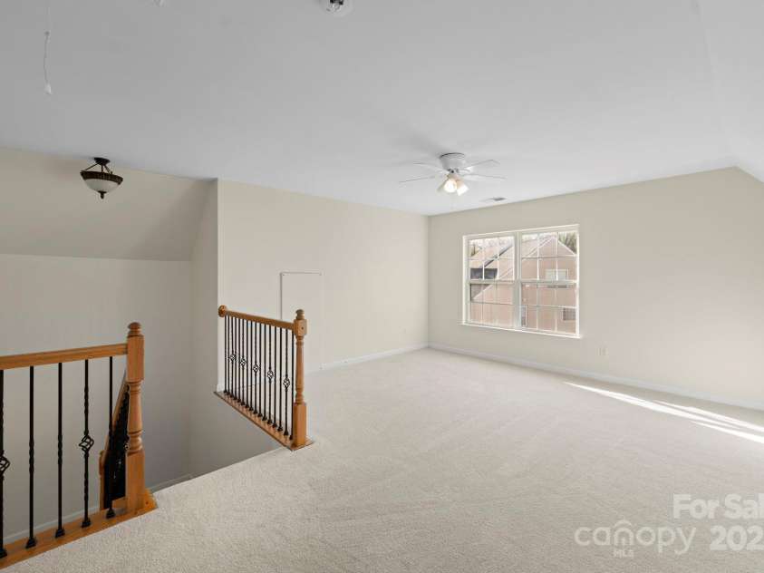 15814 Herring Gull Way, Charlotte, NC 28278.  MLS# CAR4243108, YatesRealty ID 10566. 