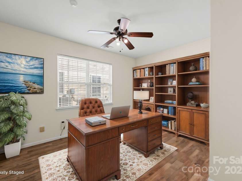 15814 Herring Gull Way, Charlotte, NC 28278.  MLS# CAR4243108, YatesRealty ID 10566. 