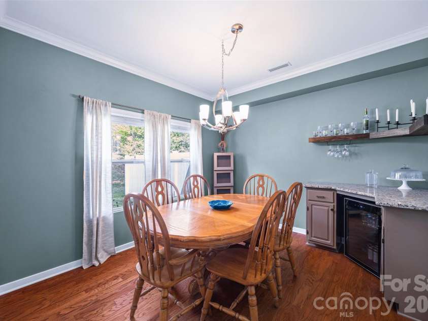 334 Battery Circle, Clover, SC 29710.  MLS# CAR4367337, YatesRealty ID 10567. 