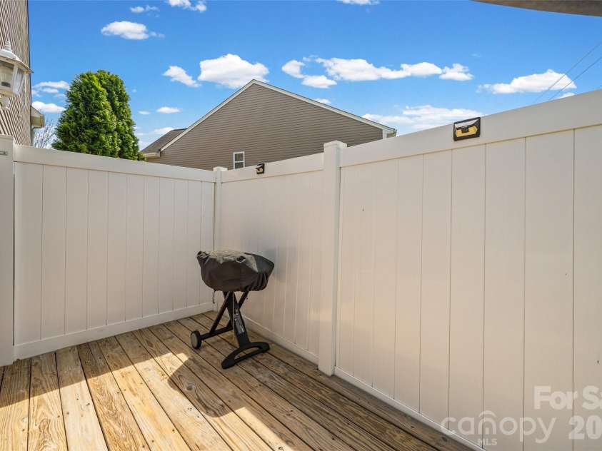 334 Battery Circle, Clover, SC 29710.  MLS# CAR4367337, YatesRealty ID 10567. Back grilling deck