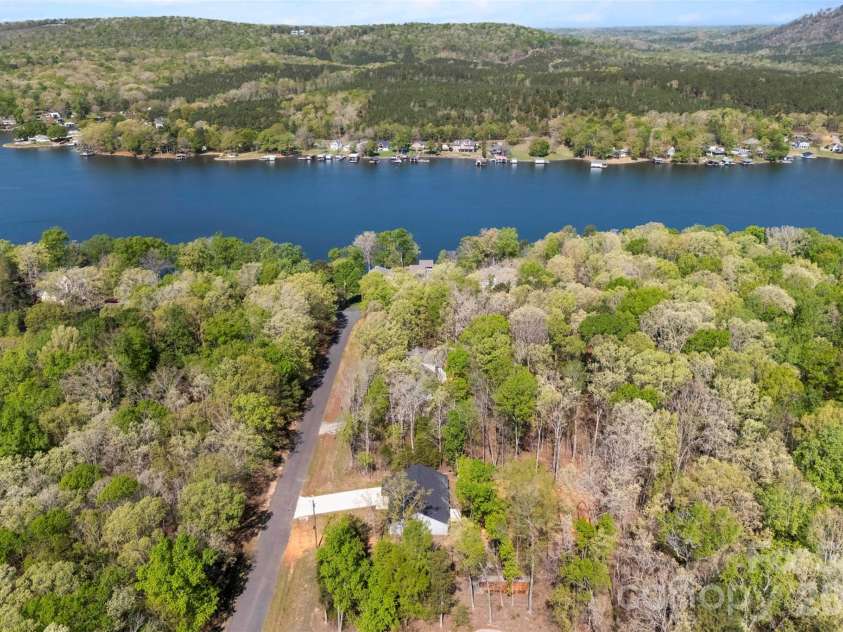872 Roxboro Drive, Mount Gilead, NC 27306.  MLS# CAR4365585, YatesRealty ID 10570. 