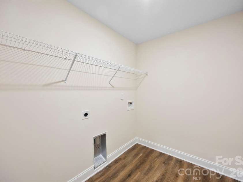 872 Roxboro Drive, Mount Gilead, NC 27306.  MLS# CAR4365585, YatesRealty ID 10570. 