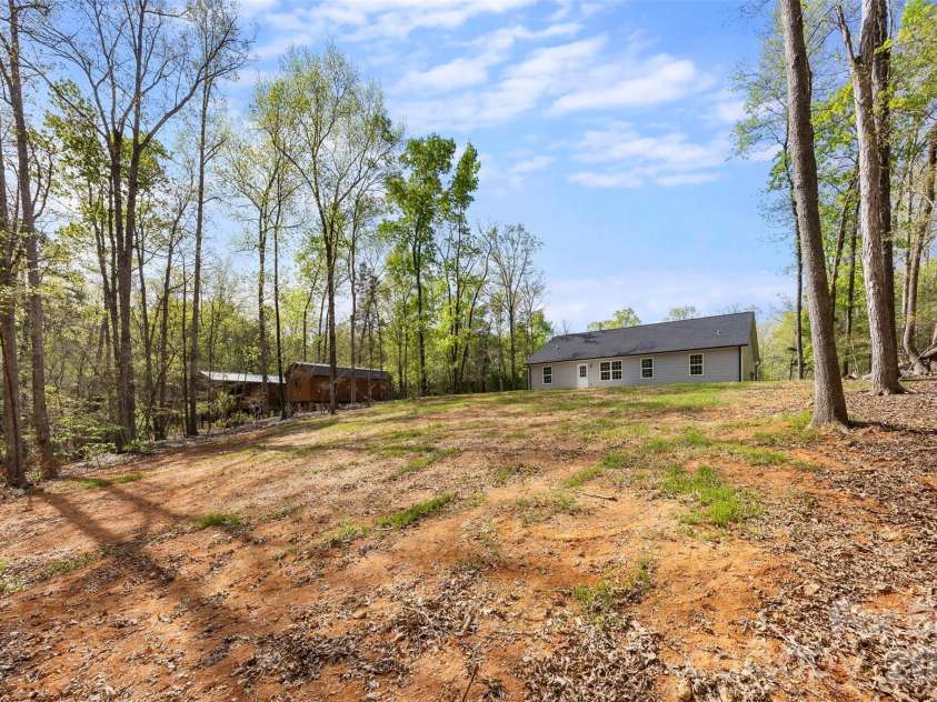 872 Roxboro Drive, Mount Gilead, NC 27306.  MLS# CAR4365585, YatesRealty ID 10570. 