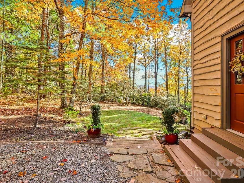 675 Cabin Ridge Road, Ferguson, NC 28624.  MLS# CAR4325002, YatesRealty ID 10573. 