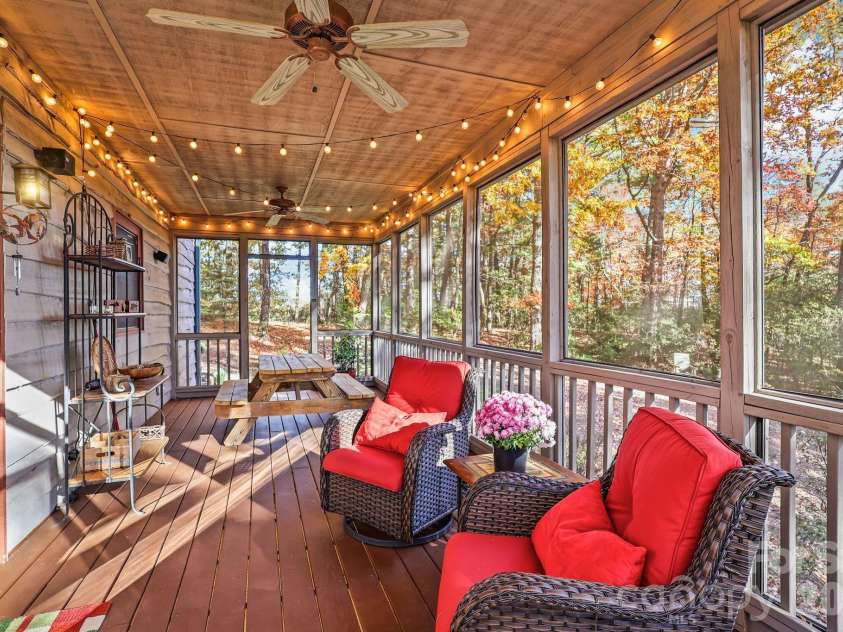 675 Cabin Ridge Road, Ferguson, NC 28624.  MLS# CAR4325002, YatesRealty ID 10573. 