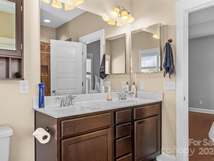 3157 Delaware Drive, Denver, NC 28037.  MLS# CAR4192113, YatesRealty ID 10575. 