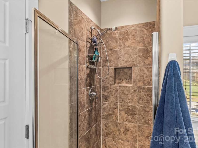 3157 Delaware Drive, Denver, NC 28037.  MLS# CAR4192113, YatesRealty ID 10575. 