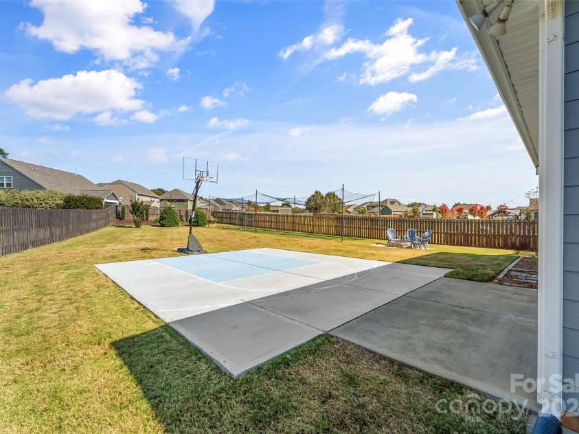 3157 Delaware Drive, Denver, NC 28037.  MLS# CAR4192113, YatesRealty ID 10575. 