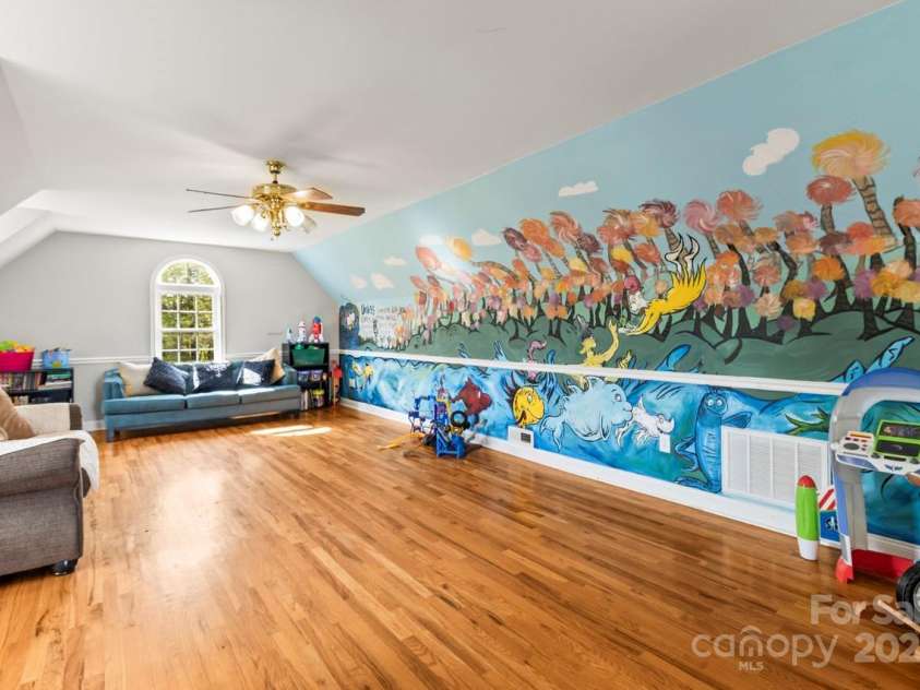 3300 Paul Heavner Lane, Lincolnton, NC 28092.  MLS# CAR4248315, YatesRealty ID 10576. 