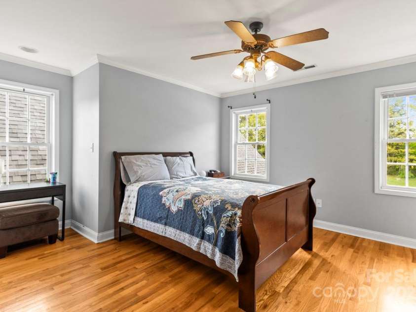 3300 Paul Heavner Lane, Lincolnton, NC 28092.  MLS# CAR4248315, YatesRealty ID 10576. 