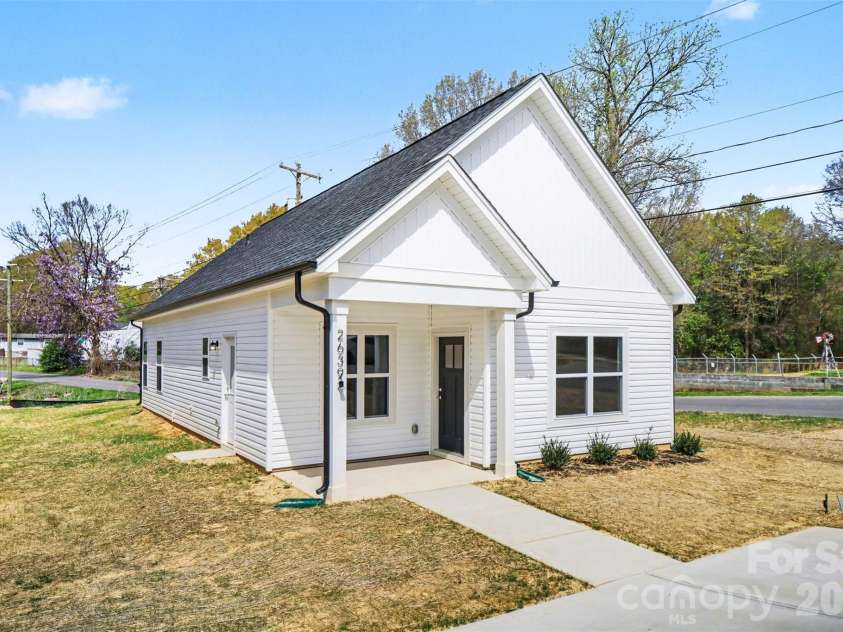 2639 Goble Street, Gastonia, NC 28056.  MLS# CAR4295197, YatesRealty ID 10577. 