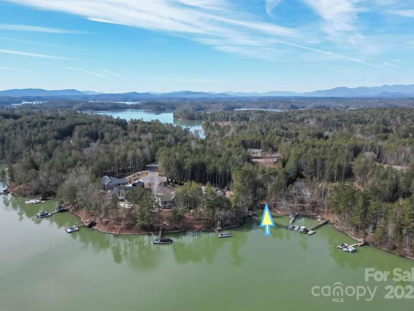 1441 Southpointe Drive, Morganton, NC 28655.  MLS# CAR4226820, YatesRealty ID 10578. 