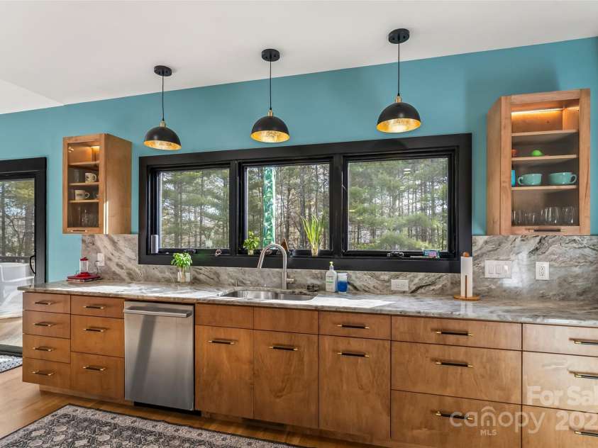 1441 Southpointe Drive, Morganton, NC 28655.  MLS# CAR4226820, YatesRealty ID 10578. Custom cabinets, doors and windows