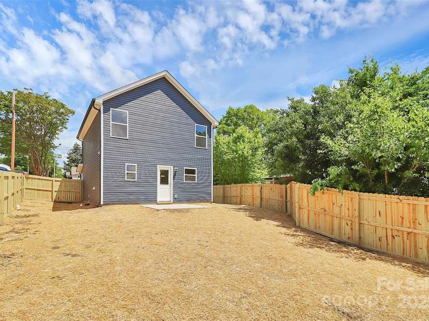 230 Georgia Street, Concord, NC 28025.  MLS# CAR4225492, YatesRealty ID 10578. 