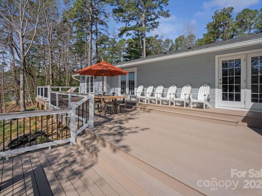 7326 Elmwood Lane, Denver, NC 28037.  MLS# CAR4238005, YatesRealty ID 10579. 