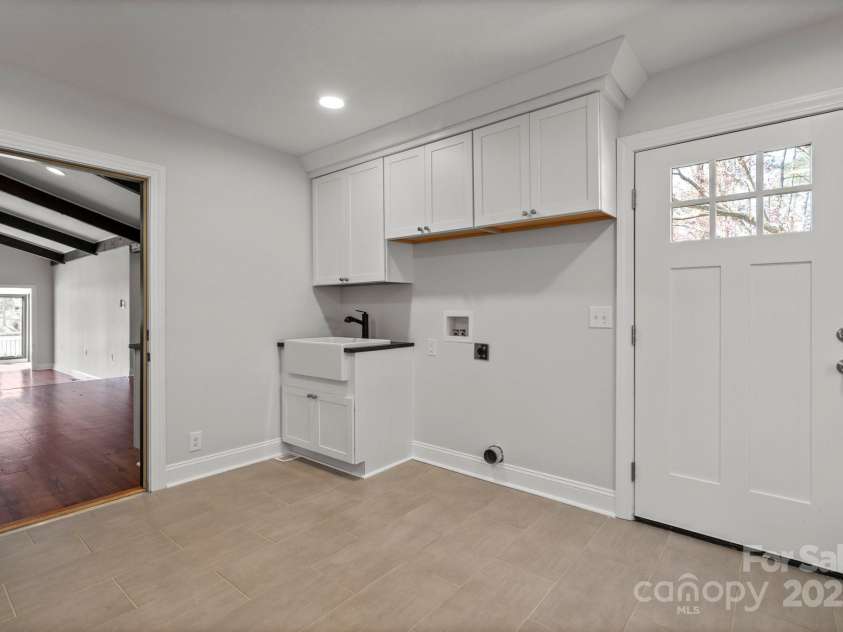 7326 Elmwood Lane, Denver, NC 28037.  MLS# CAR4238005, YatesRealty ID 10579. 