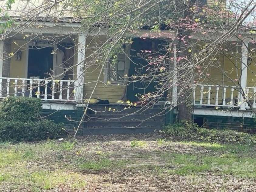 1833 Kiser Road, Lincolnton, NC 28092.  MLS# CAR4076336, YatesRealty ID 1058. 