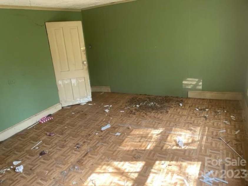 1833 Kiser Road, Lincolnton, NC 28092.  MLS# CAR4076336, YatesRealty ID 1058. 