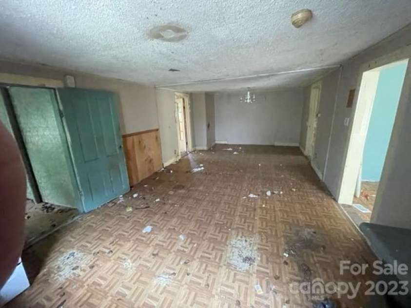 1833 Kiser Road, Lincolnton, NC 28092.  MLS# CAR4076336, YatesRealty ID 1058. 