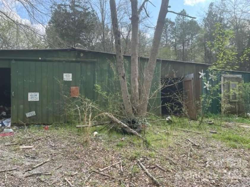 1833 Kiser Road, Lincolnton, NC 28092.  MLS# CAR4076336, YatesRealty ID 1058. 