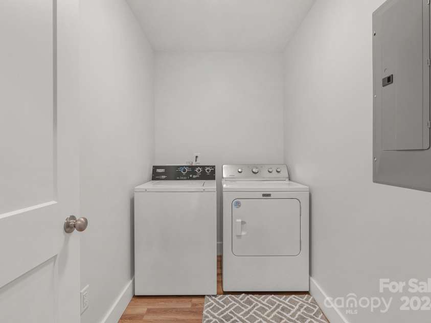 107 Clear View Drive, Mars Hill, NC 28754.  MLS# CAR4170312, YatesRealty ID 10580. 