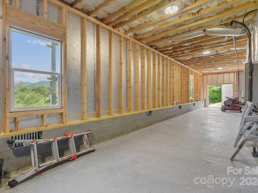 107 Clear View Drive, Mars Hill, NC 28754.  MLS# CAR4170312, YatesRealty ID 10580. I love a spacious crawlspace.