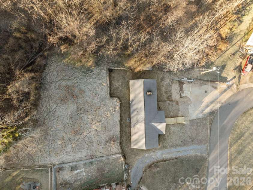 62 Mitchell Street, Canton, NC 28716.  MLS# CAR4338077, YatesRealty ID 10582. 