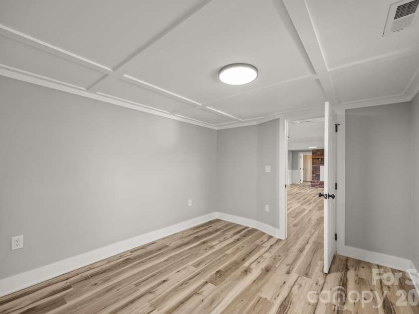 62 Mitchell Street, Canton, NC 28716.  MLS# CAR4338077, YatesRealty ID 10582. 