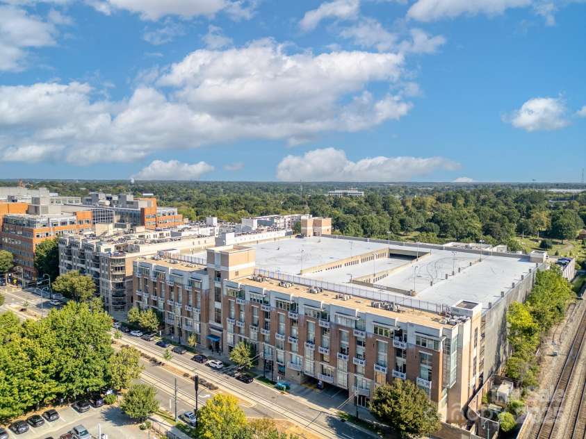 710 Trade Street, Charlotte, NC 28202.  MLS# CAR4304534, YatesRealty ID 10583. 