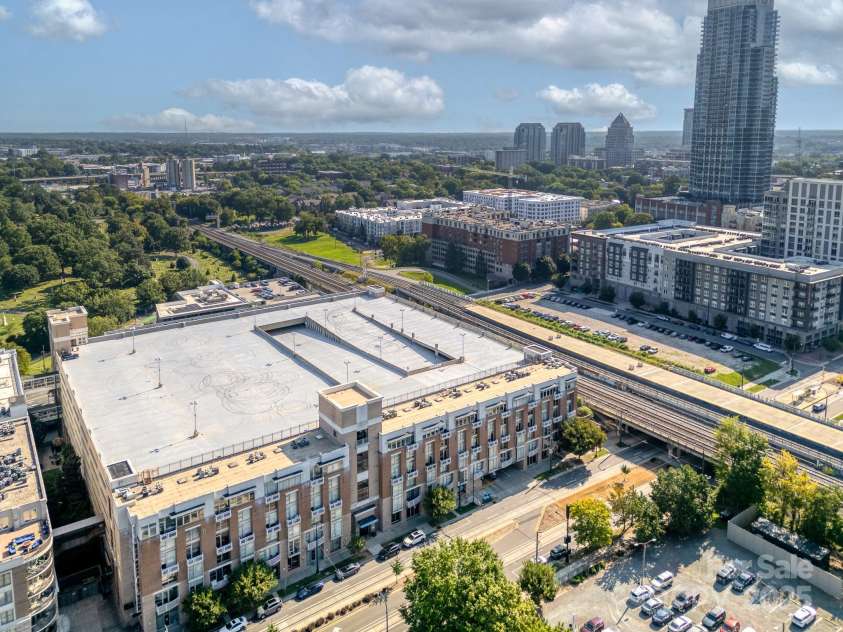 710 Trade Street, Charlotte, NC 28202.  MLS# CAR4304534, YatesRealty ID 10583. 