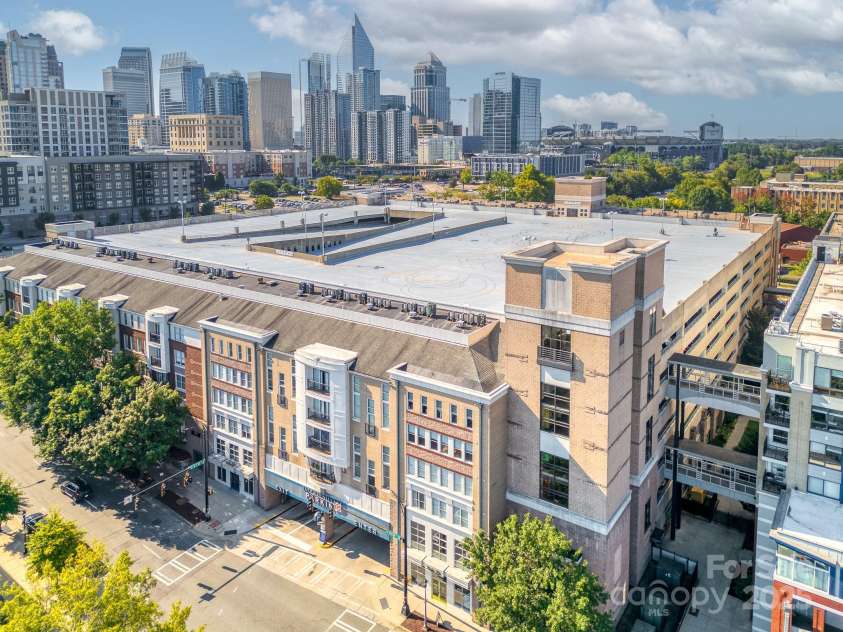 710 Trade Street, Charlotte, NC 28202.  MLS# CAR4304534, YatesRealty ID 10583. 