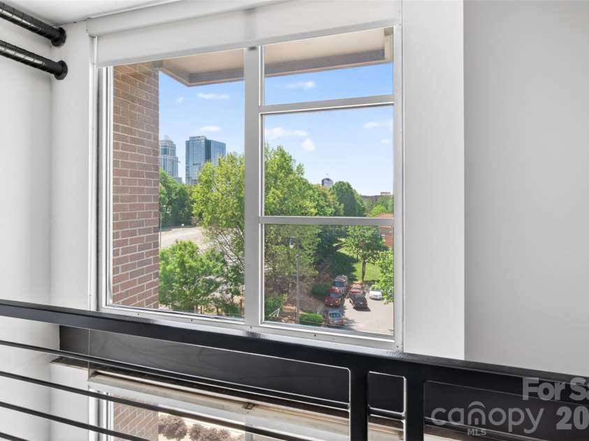 710 Trade Street, Charlotte, NC 28202.  MLS# CAR4362651, YatesRealty ID 10583. 