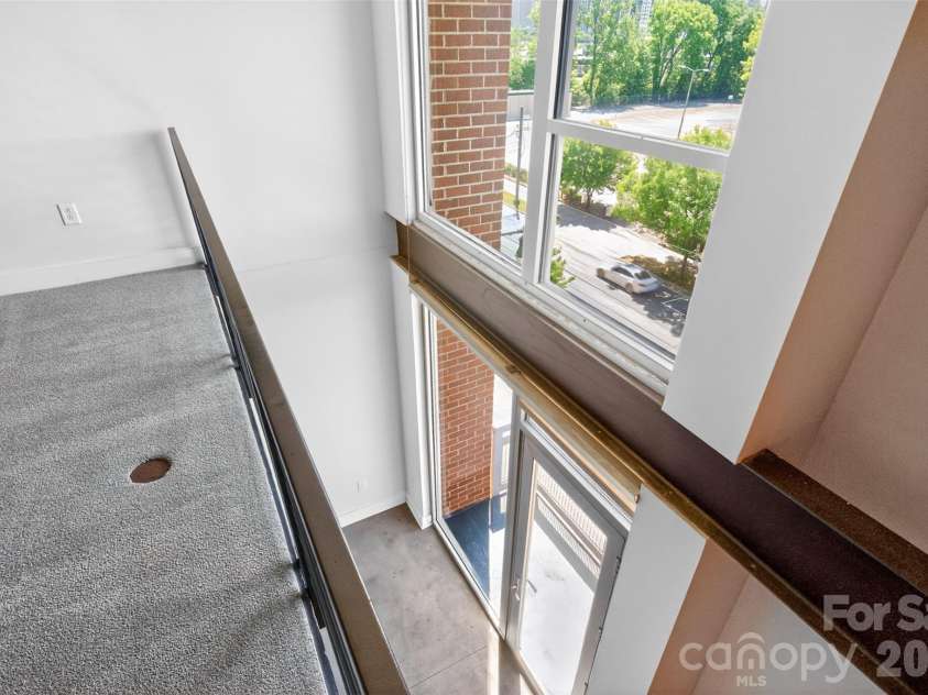 710 Trade Street, Charlotte, NC 28202.  MLS# CAR4362651, YatesRealty ID 10583. 