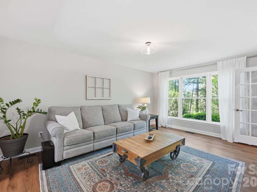 7319 Gilead Road, Huntersville, NC 28078.  MLS# CAR4366265, YatesRealty ID 10584. 