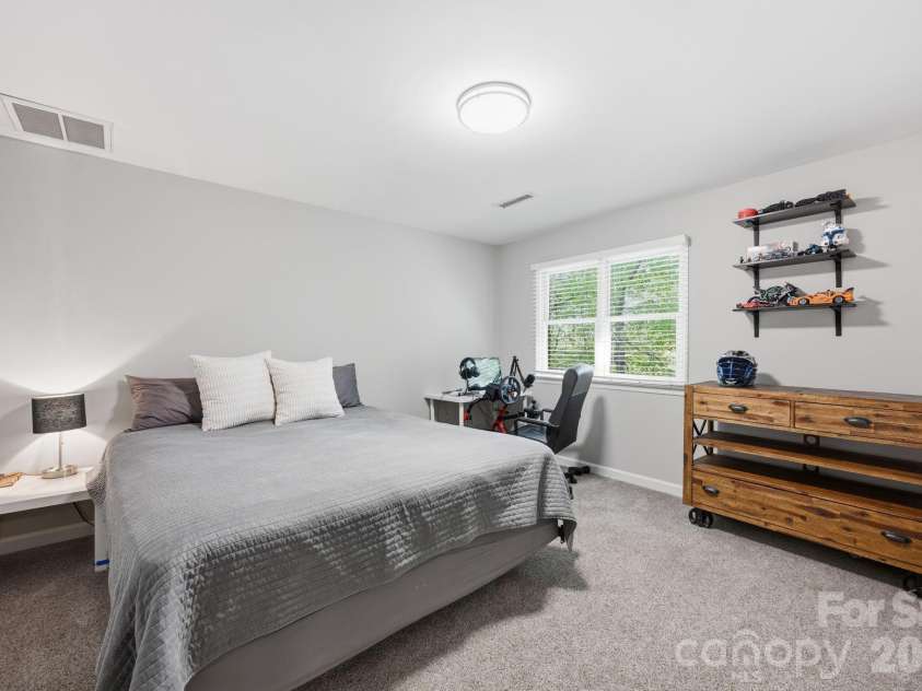 7319 Gilead Road, Huntersville, NC 28078.  MLS# CAR4366265, YatesRealty ID 10584. 