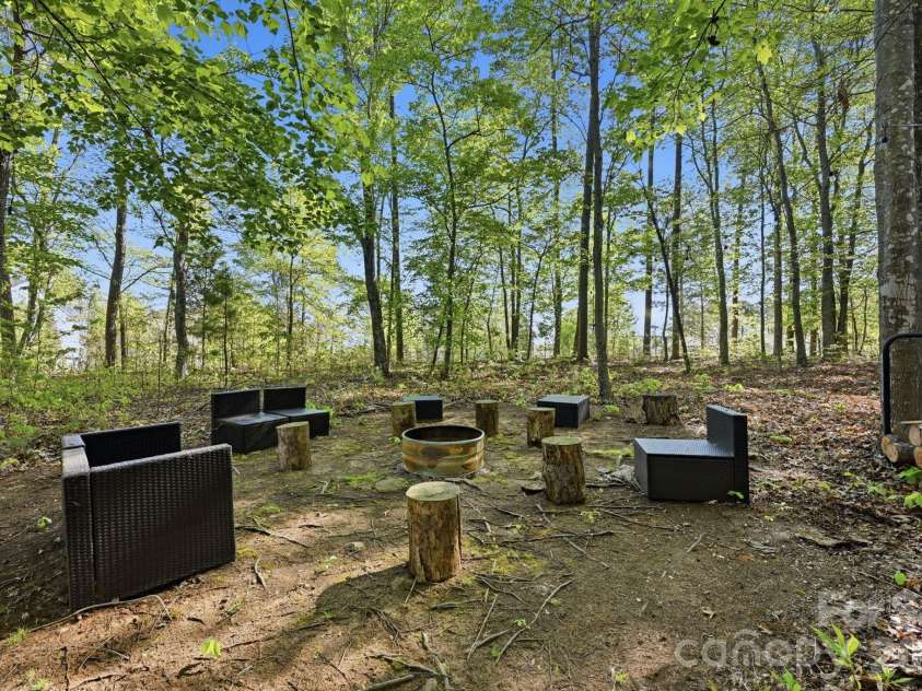 7319 Gilead Road, Huntersville, NC 28078.  MLS# CAR4366265, YatesRealty ID 10584. 