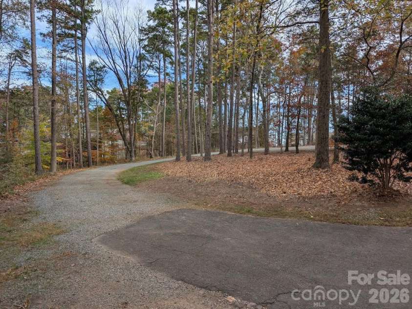 7319 Gilead Road, Huntersville, NC 28078.  MLS# CAR4366265, YatesRealty ID 10584. 