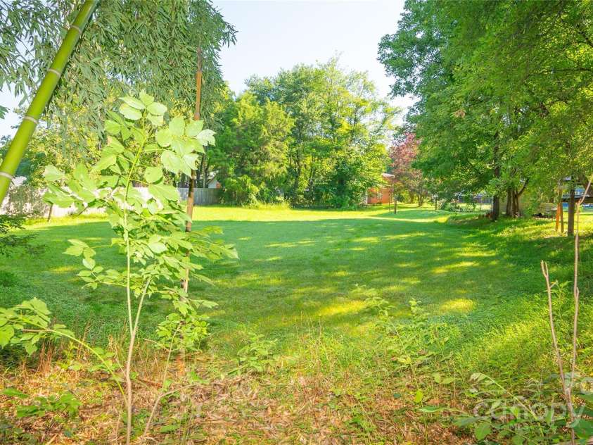 609 Rowan Mills Road, Salisbury, NC 28147.  MLS# CAR4167364, YatesRealty ID 10585. 