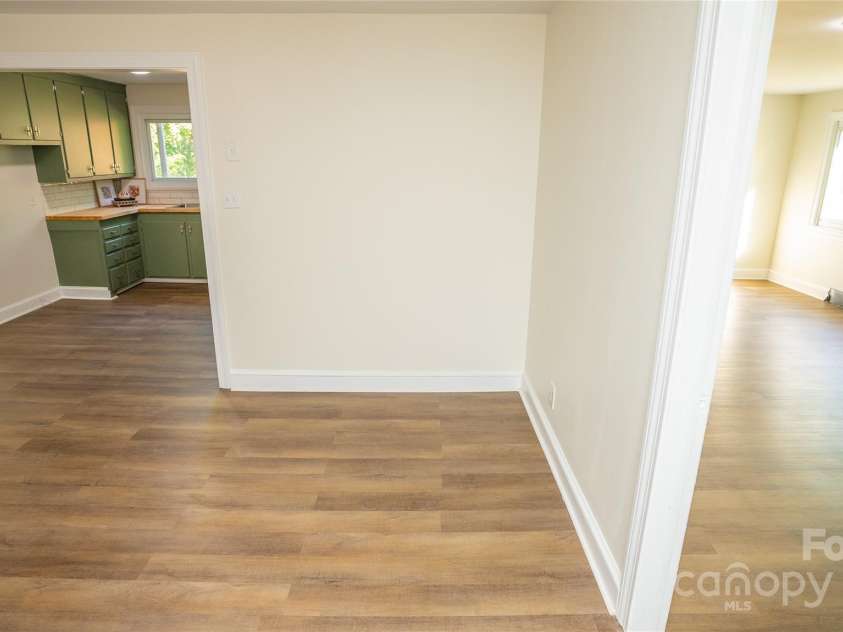 609 Rowan Mills Road, Salisbury, NC 28147.  MLS# CAR4167364, YatesRealty ID 10585. 