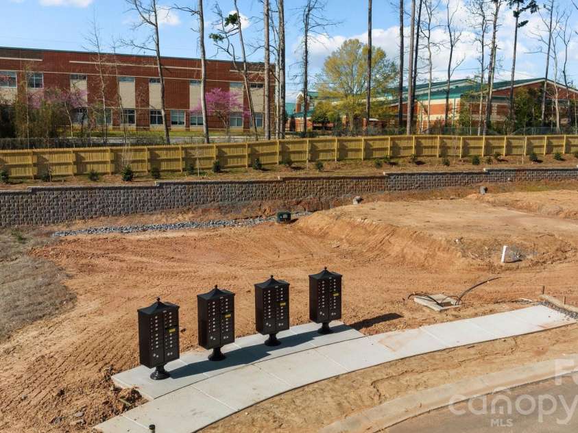 3208 Butler Hill Drive, Matthews, NC 28105.  MLS# CAR4422849, YatesRealty ID 10586. 