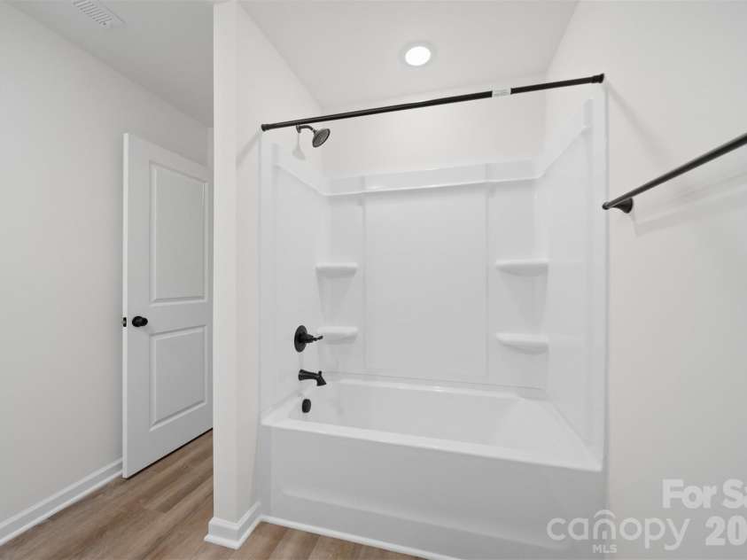 215 Edgewood Circle, Morganton, NC 28655.  MLS# CAR4382385, YatesRealty ID 10588. 