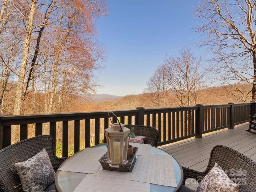 290 Tango Lane, Waynesville, NC 28786.  MLS# CAR4238478, YatesRealty ID 10589. 