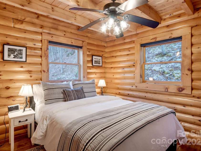 290 Tango Lane, Waynesville, NC 28786.  MLS# CAR4238478, YatesRealty ID 10589. 