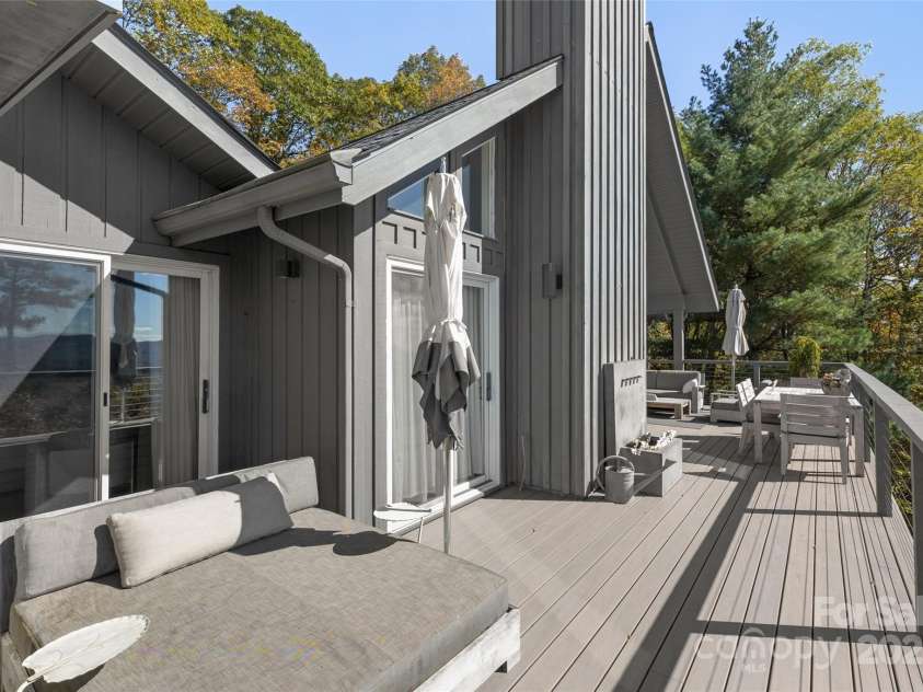 2618 Big Sheepcliff Road, Cashiers, NC 28717.  MLS# CAR4327089, YatesRealty ID 1059. 