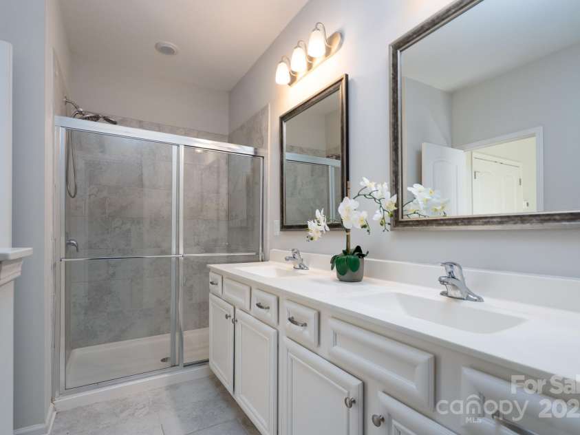 9115 Bluefield Street, Charlotte, NC 28273.  MLS# CAR4215725, YatesRealty ID 1059. 
