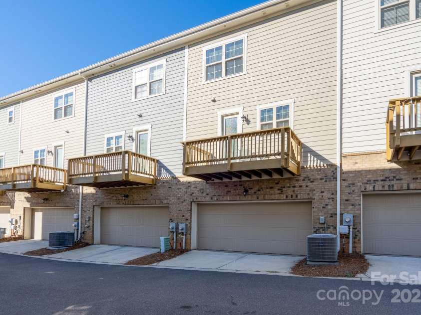 9115 Bluefield Street, Charlotte, NC 28273.  MLS# CAR4215725, YatesRealty ID 1059. 